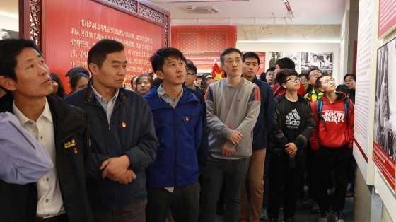 7d1d8b8af716c80babbdb83ac934e692.jpg IMG_05961_副本.jpg