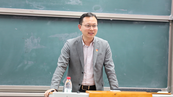 386d6ec678daf3c5fe2eef85d147ea0b.png 新闻2.png