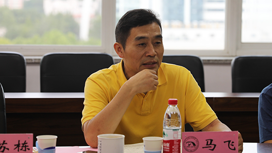 7e4bcb2997d7ea080228fc54745f2dff.png 2马.png