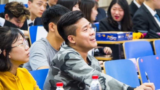 33f029e6c258e99c244557bf32333392.jpg 评委老师提出建议_副本.jpg