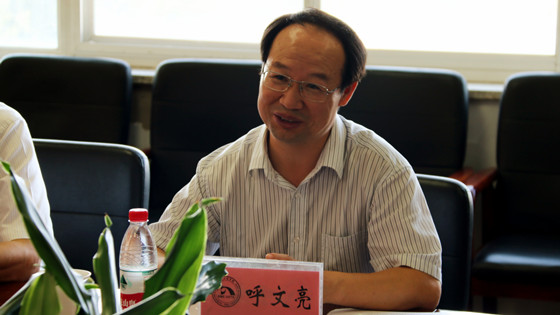 呼文亮2(偏暗).JPG